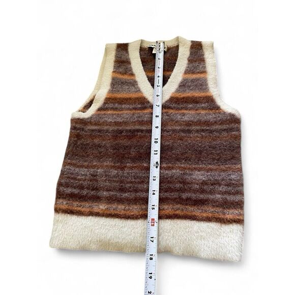 JANABELLE Women’s Colorful Fuzzy sweater-vest S Excellent Condition Very Cute! - Picture 3 of 7